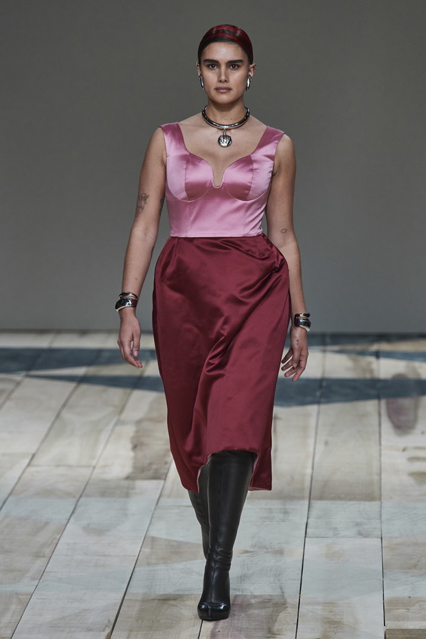 Alexander McQueen jesień-zima 2020/2021