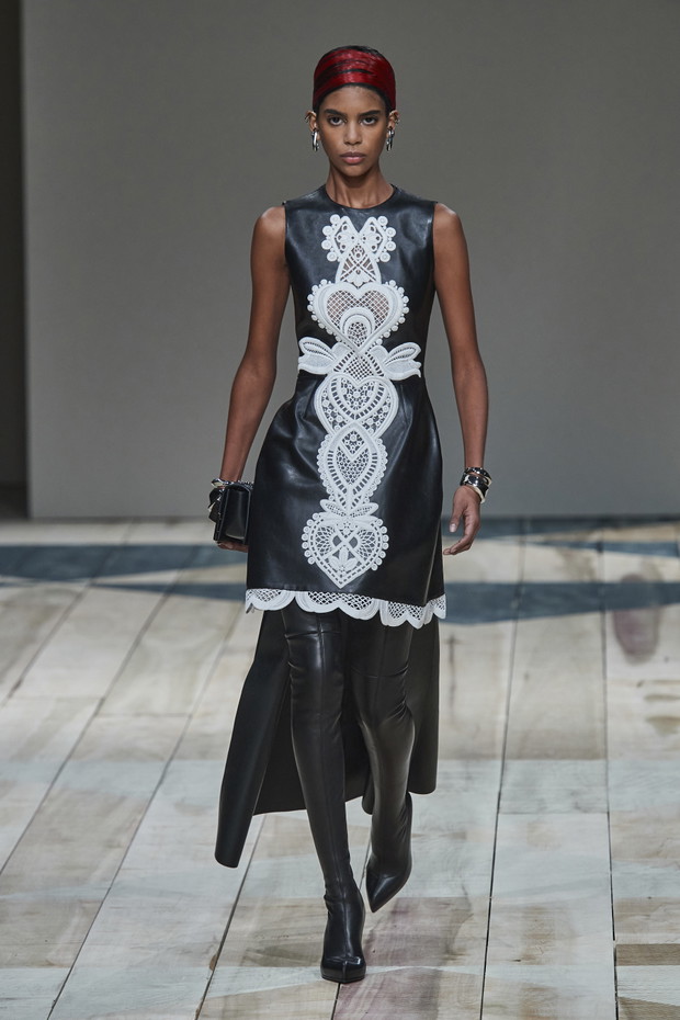 Alexander McQueen jesień-zima 2020/2021