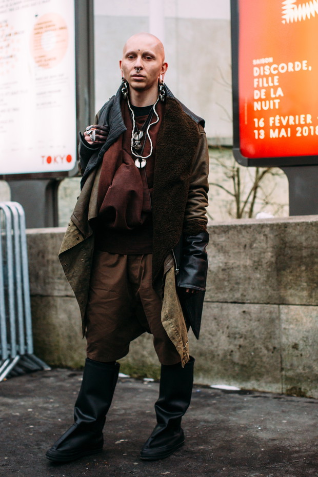 Najlepsze stylizacje na Paryskim Tygodniu Mody FW18