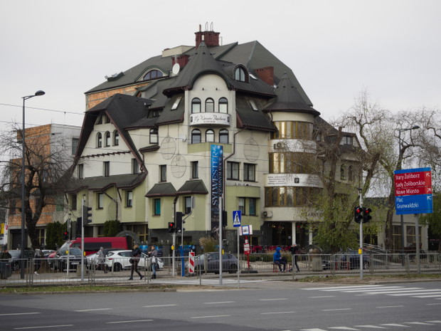Hotel Czarny kot, ul. Okopowa 65
