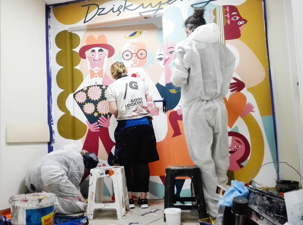 Murale w szpitalu MSWiA