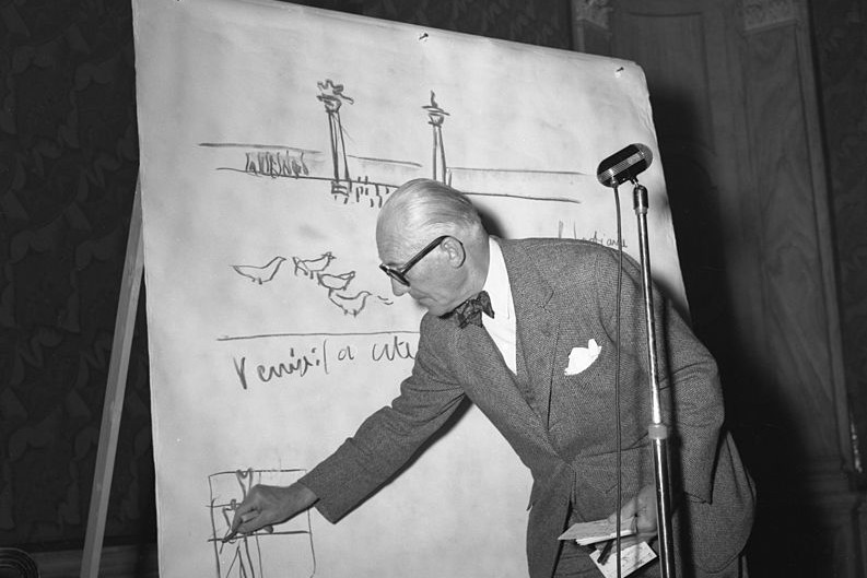 Le Corbusier