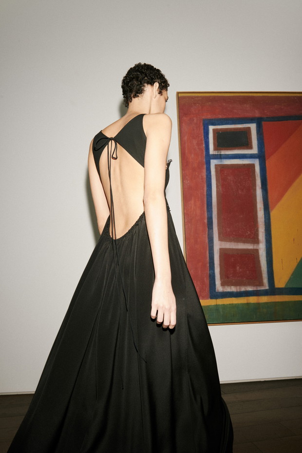 Kolekcja Victoria Beckham wiosna-lato 2021