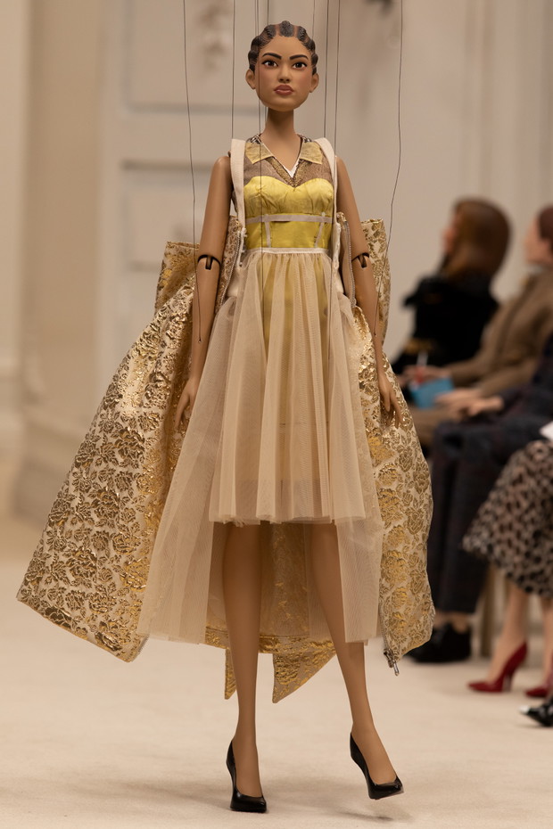 Moschino wiosna-lato 2021