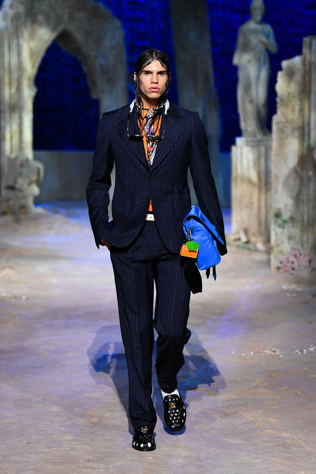 Versace wiosna-lato 2021