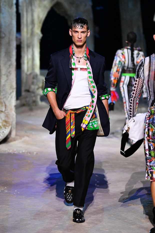 Versace wiosna-lato 2021