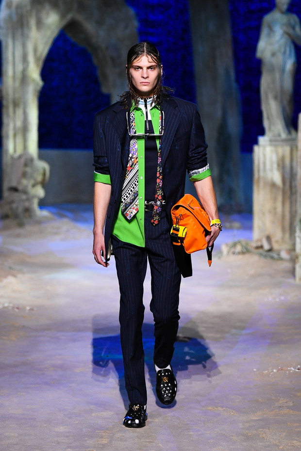 Versace wiosna-lato 2021