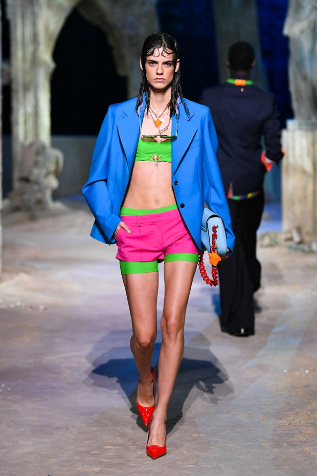 Versace wiosna-lato 2021