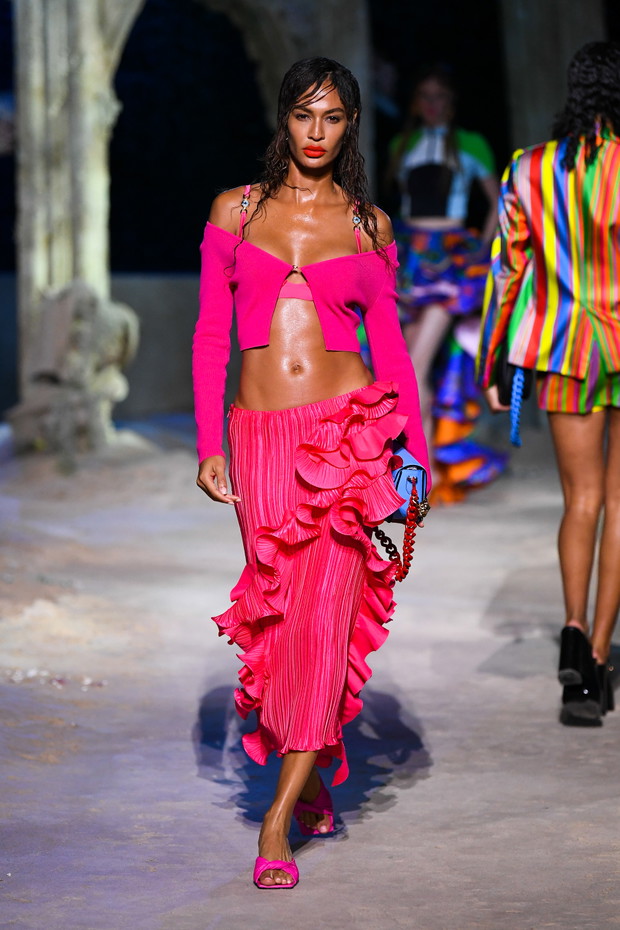 Versace wiosna-lato 2021