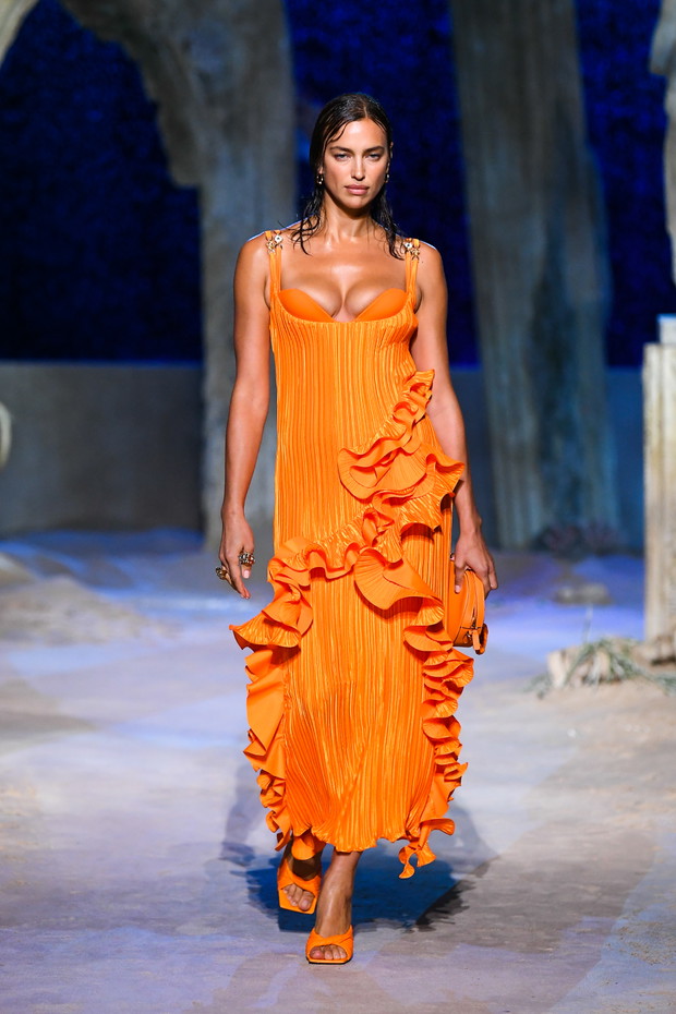 Versace wiosna-lato 2021