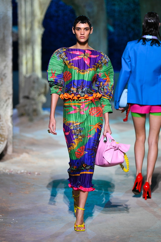 Versace wiosna-lato 2021