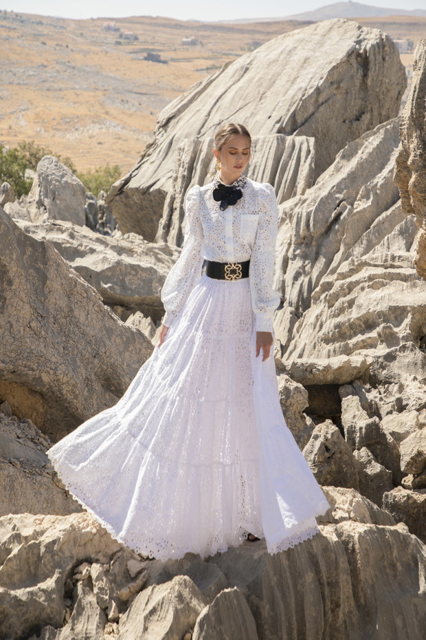 Elie Saab wiosna-lato 2021: Pochwała życia