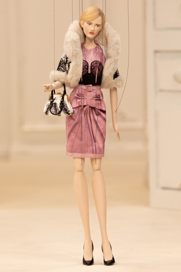 Moschino wiosna-lato 2021