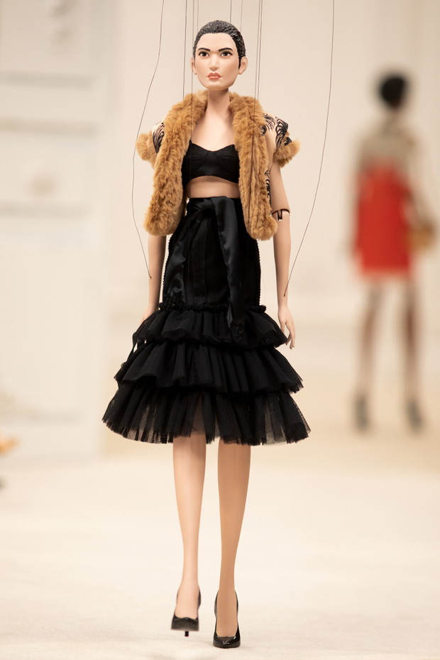 Moschino wiosna-lato 2021
