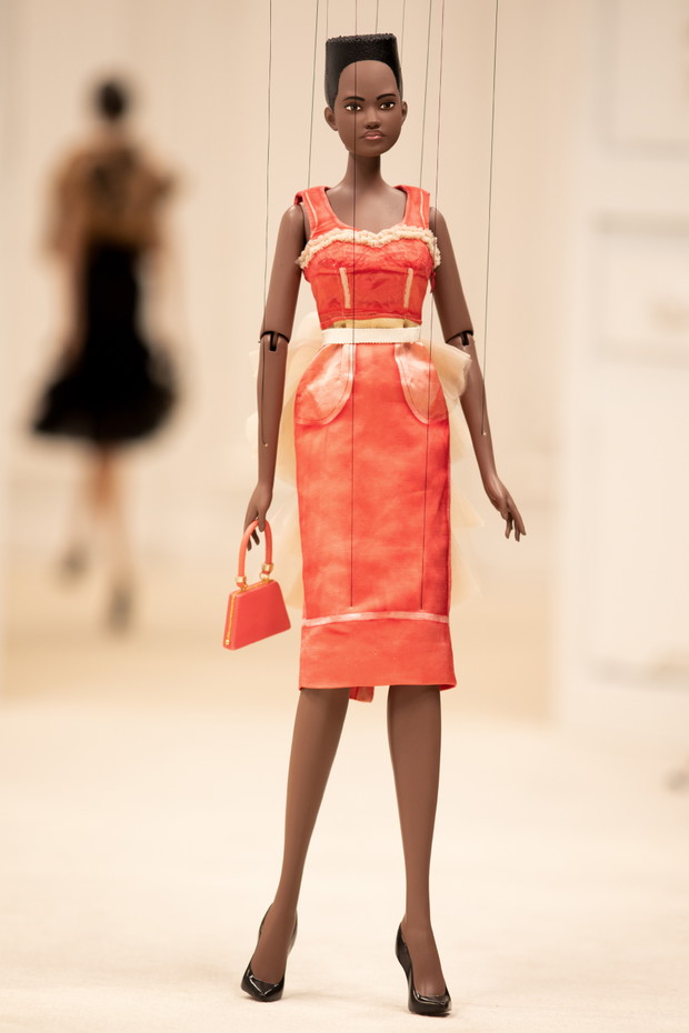 Moschino wiosna-lato 2021