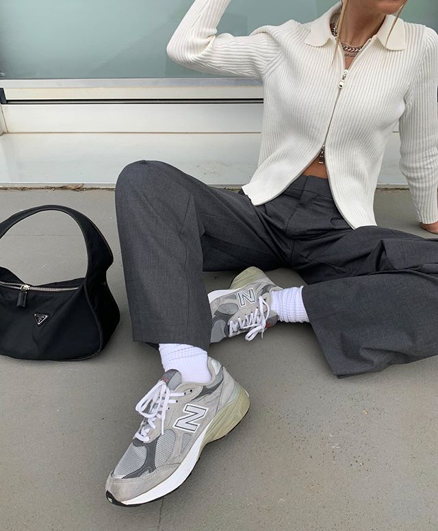 @sofiamcoelho w najmodniejszych sneakersach sezonu