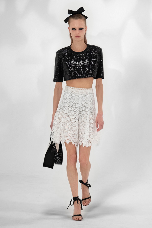 Giambattista Valli wiosna-lato 2021