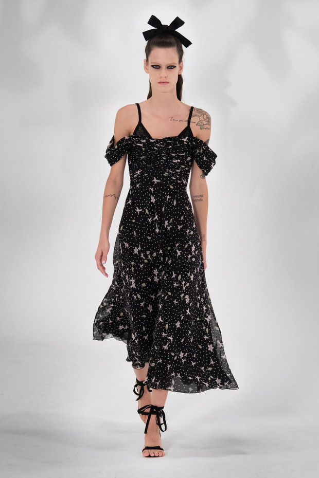 Giambattista Valli wiosna-lato 2021