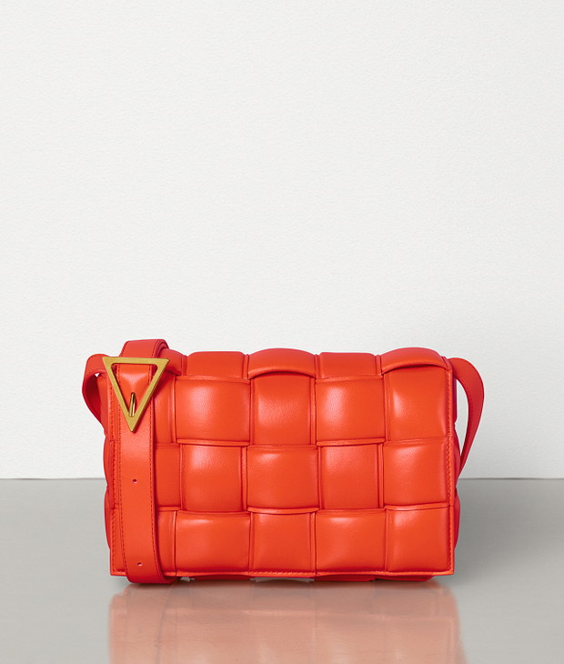Nr 1: padded Cassette bag od Bottega Veneta