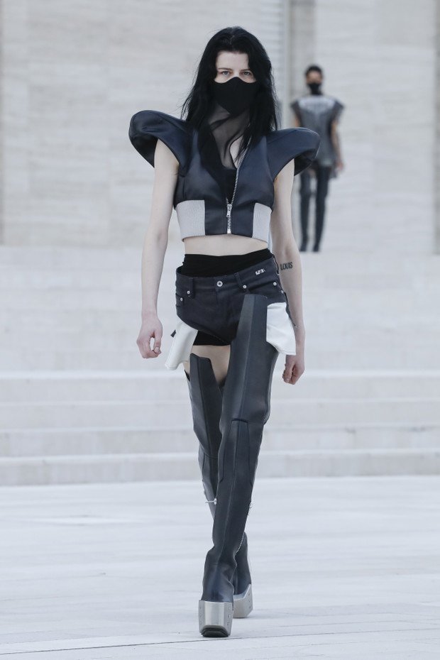 Rick Owens wiosna-lato 2021: Rzeki Hadesu