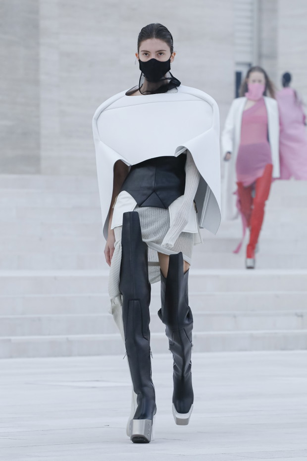 Rick Owens wiosna-lato 2021: Rzeki Hadesu