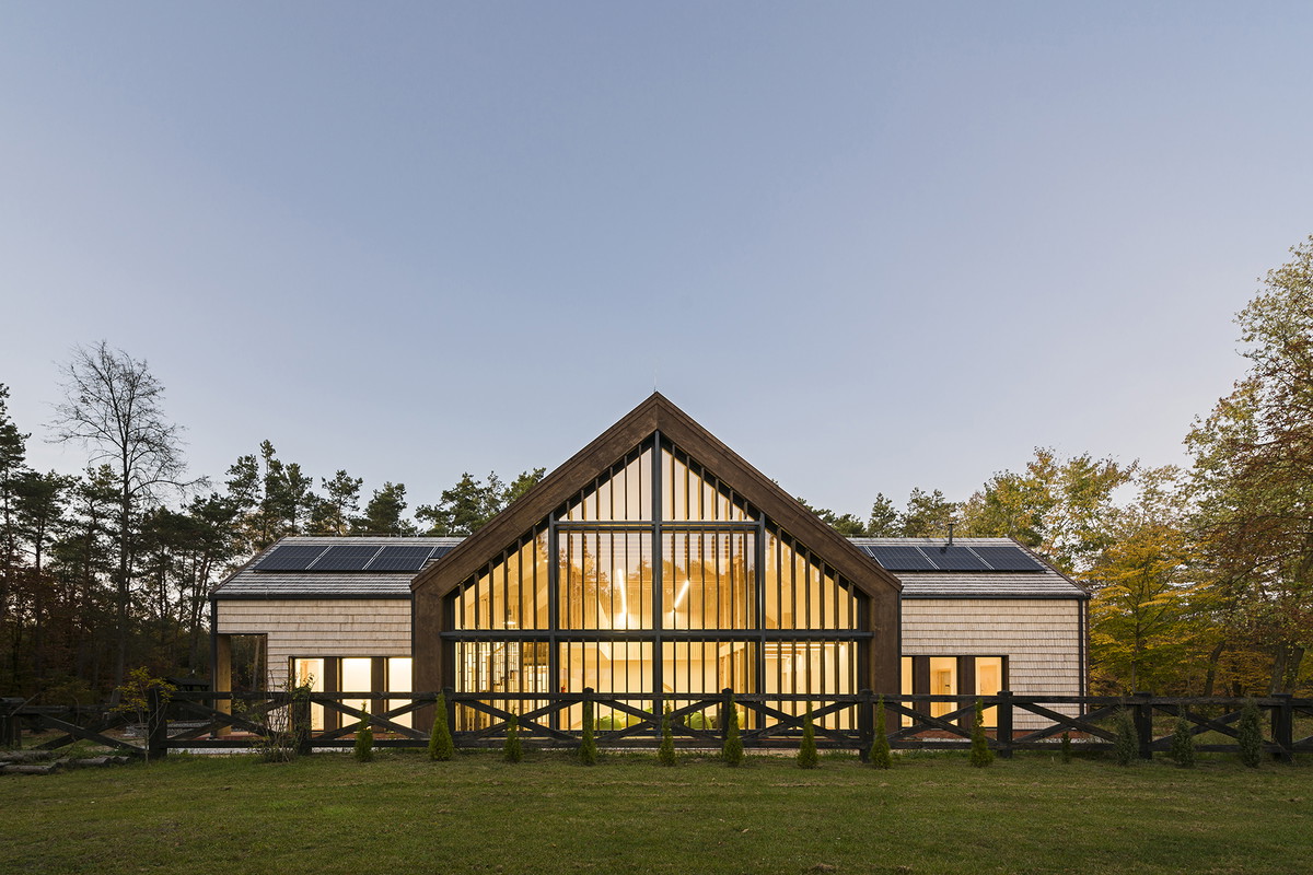 Centrum Promocji Drewna, projekt: MMA Pracownia Architektury