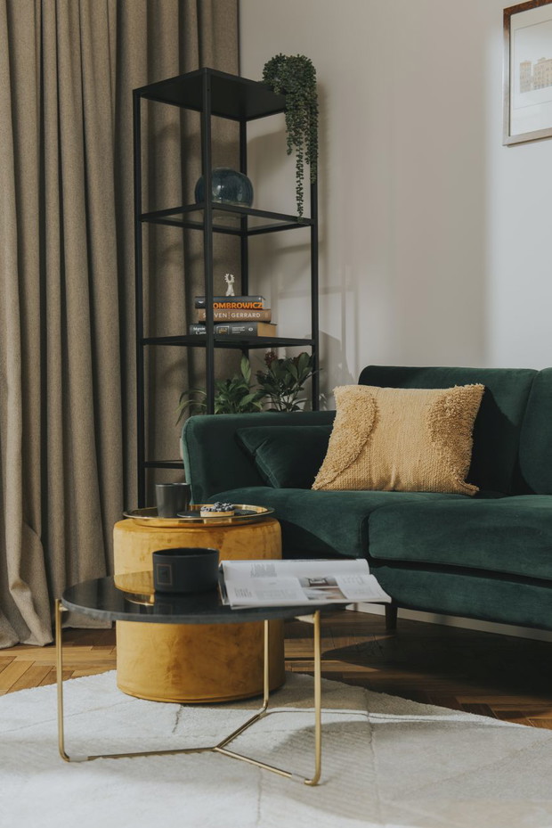 Mieszkanie dla singla na warszawskich Szczęśliwcach, projekt: Studio Rysik- Mariola Kowalska i Paulina Ledzion