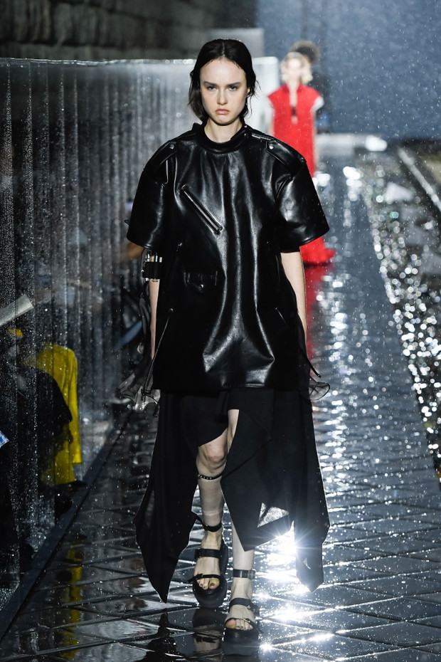 Kolekcja Sacai wiosna-lato 2021