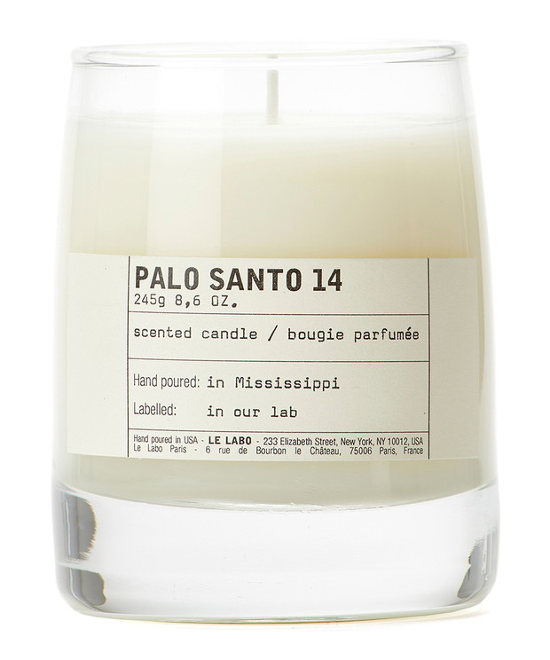Le Labo, świeczka o zapachu PALO SANTO, około 270 zł za słoiczek 245g.