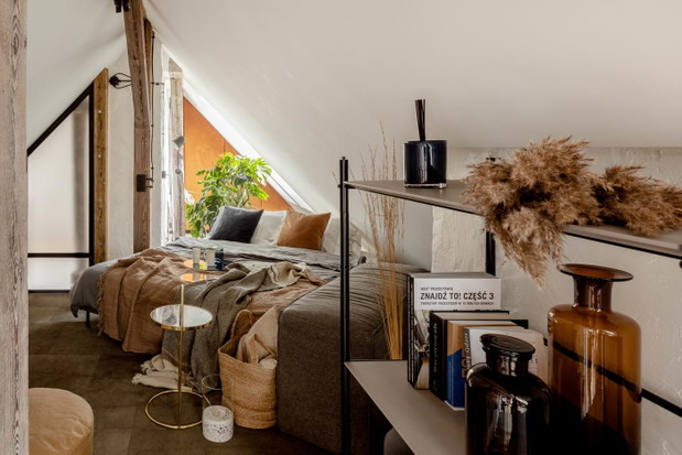 Loft w sercu Warszawy, projekt: Modoso