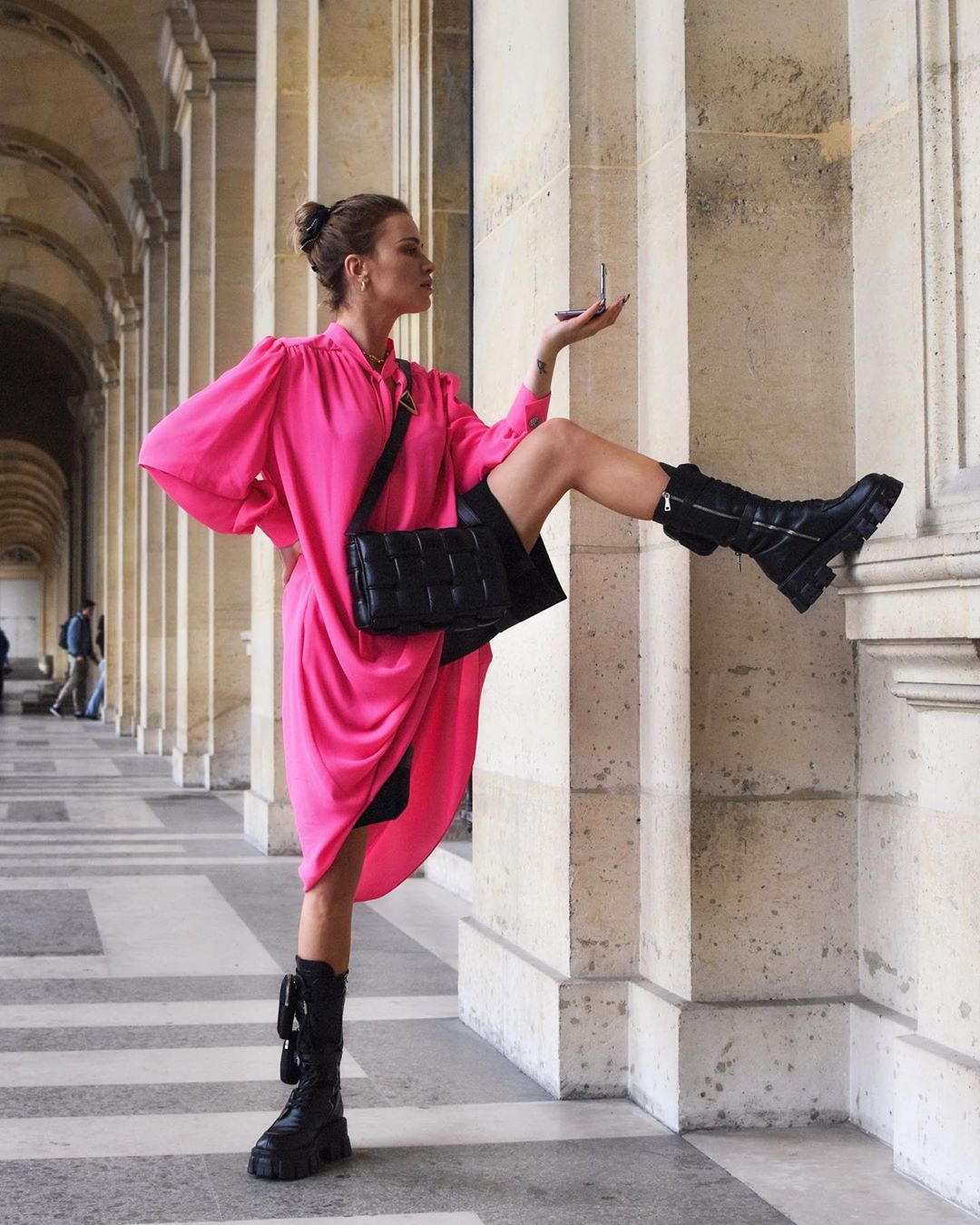 "Nie zrezygnuję z dystansu, na jaki można sobie pozwolić w modzie" - Maffashion w roli mistrzyni nieoczywistych połączeń
