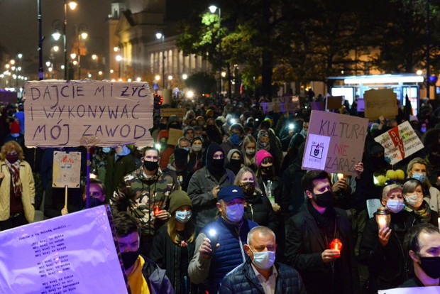 „Daj żyć kulturze” - protesty środowisk artystyczno-kreatywnych zawładnęły dziś Polską