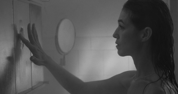 Charlotte Gainsbourg dla ZARA HOME, kadr z filmu Exposure