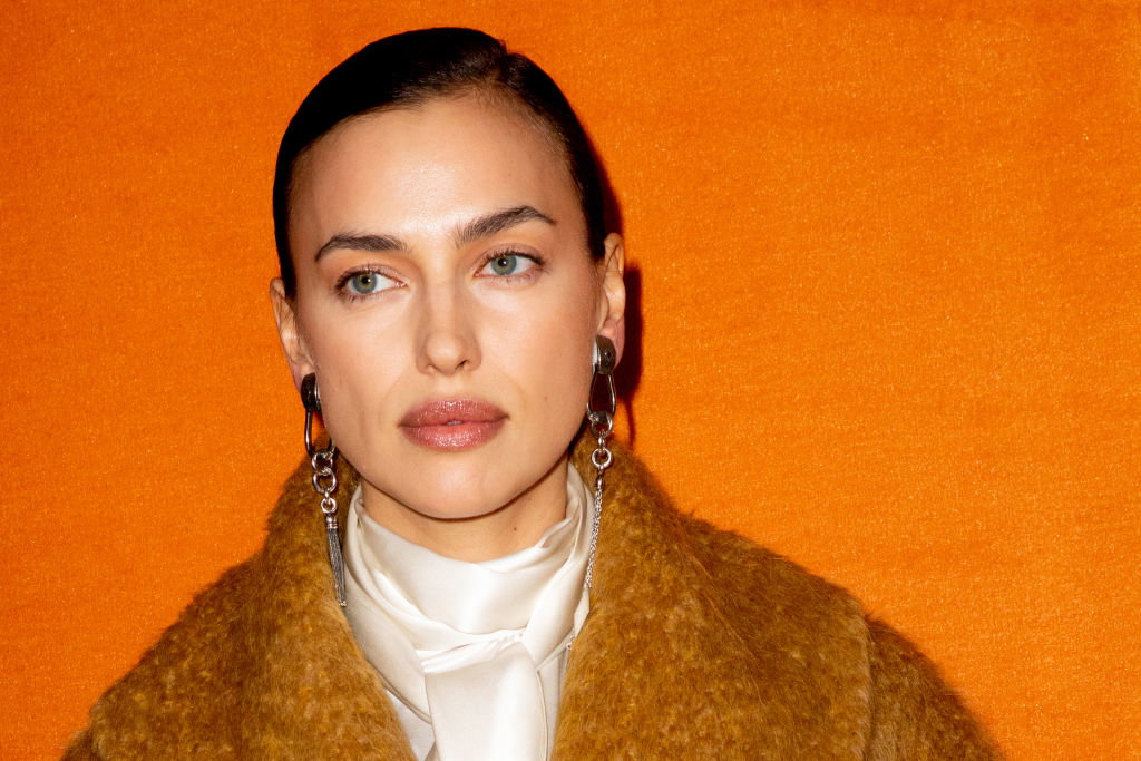 Irina Shayk w butach od polskiej marki! Chodzi o najmodniejszy model na sezon jesień i zima 2020