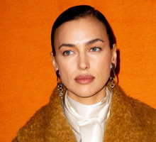 Irina Shayk w butach od polskiej marki! Chodzi o najmodniejszy model na sezon jesień i zima 2020