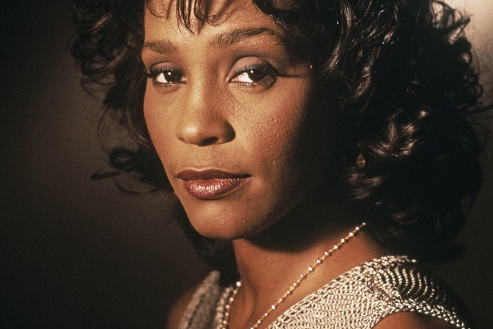 To ona wcieli się w Whitney Houston w filmie biograficznym o wokalistce. Znamy również datę premiery "I Wanna Dance With Somebody"