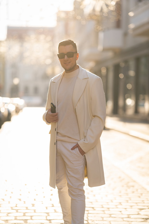 Łukasz Kędzior @lukebook
