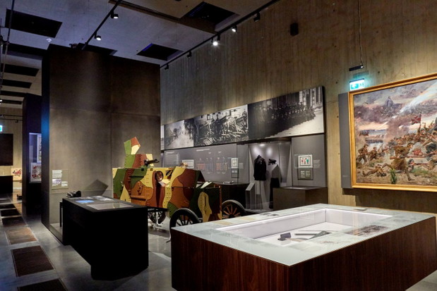 Wystawa stała w Muzeum Józefa Piłsudskiego w Sulejówku , projekt: Ralph Appelbaum Associates, Inc., WXCA i Platige Image