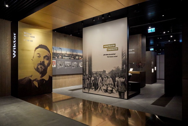 Wystawa stała w Muzeum Józefa Piłsudskiego w Sulejówku , projekt: Ralph Appelbaum Associates, Inc., WXCA i Platige Image