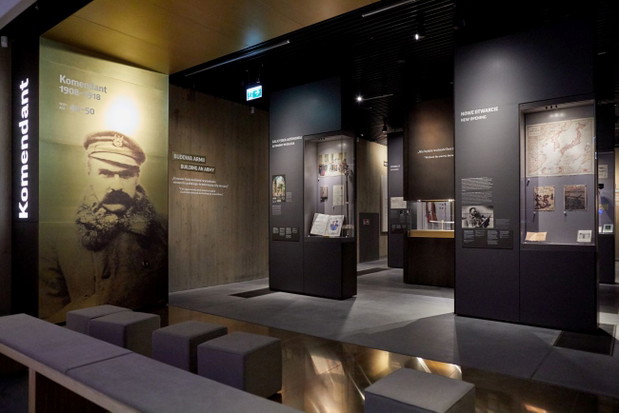 Wystawa stała w Muzeum Józefa Piłsudskiego w Sulejówku , projekt: Ralph Appelbaum Associates, Inc., WXCA i Platige Image