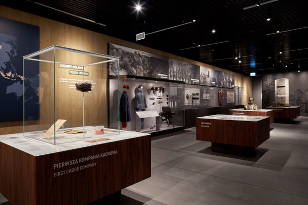 Wystawa stała w Muzeum Józefa Piłsudskiego w Sulejówku , projekt: Ralph Appelbaum Associates, Inc., WXCA i Platige Image