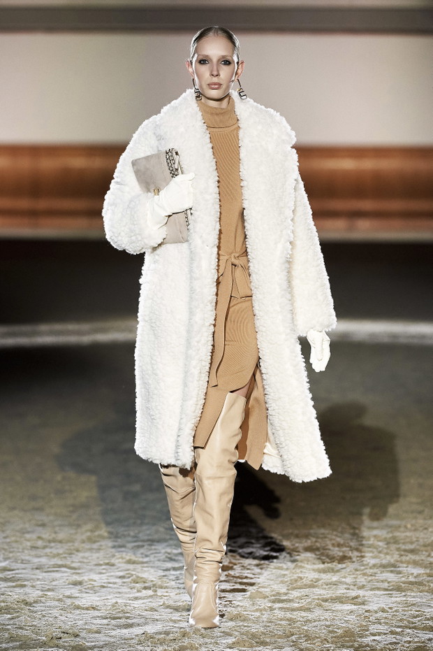 Elisabetta Franchi jesień-zima 2021/2022