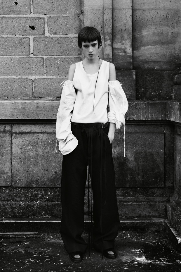 Kolekcja Ann Demeulemeester jesień-zima 2021/2022