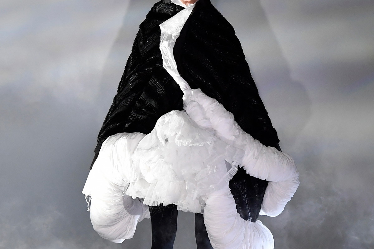 Kolekcja Comme des Garçons jesień-zima 2021/2022