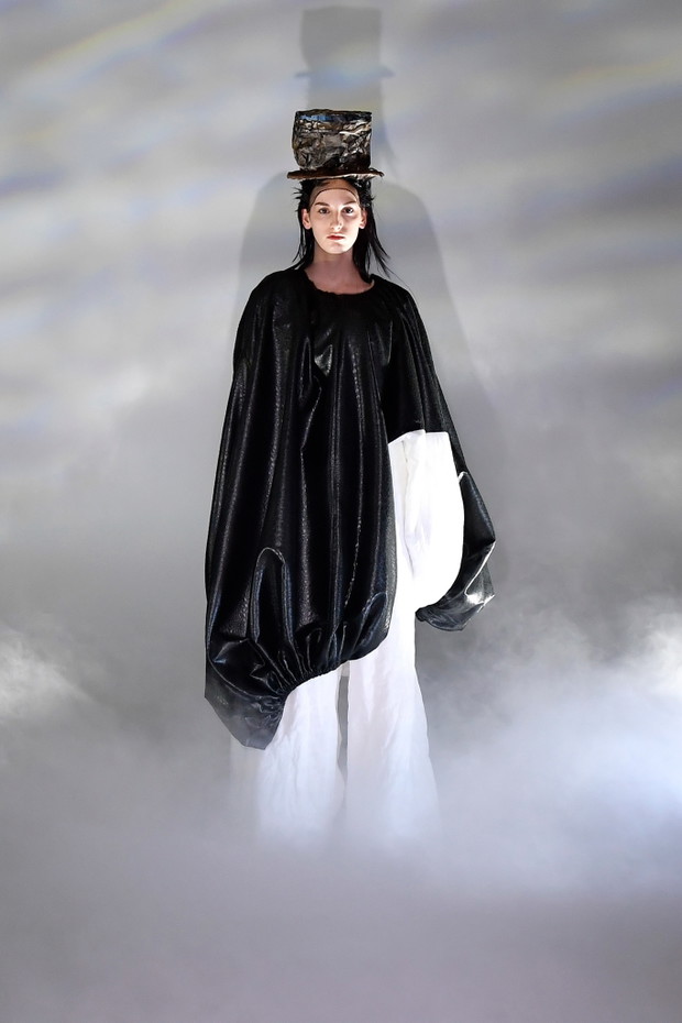 Kolekcja Comme des Garçons jesień-zima 2021/2022