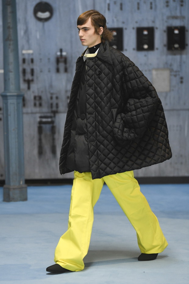 Kolekcja Raf Simons jesień-zima 2021/2022