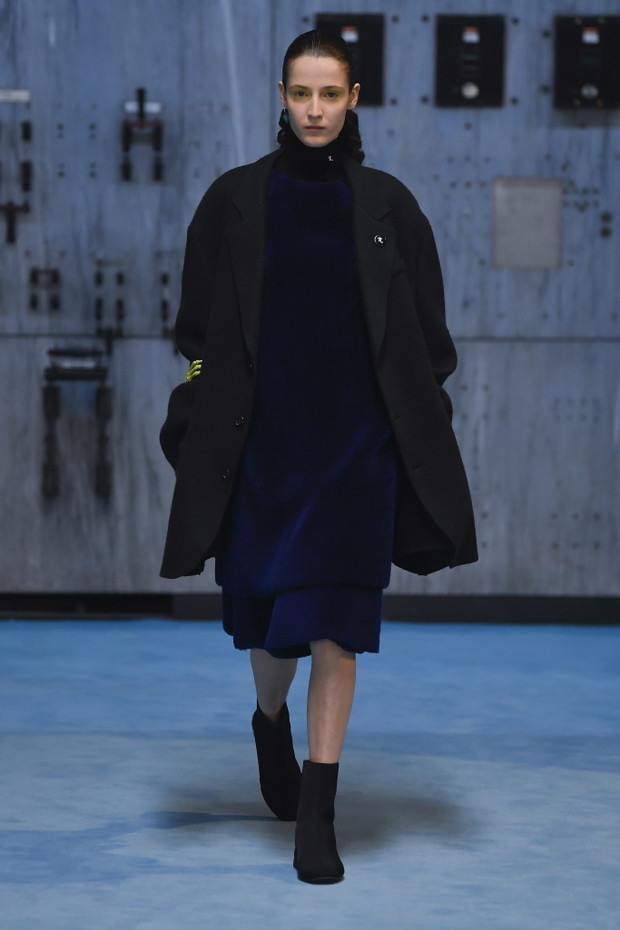 Kolekcja Raf Simons jesień-zima 2021/2022