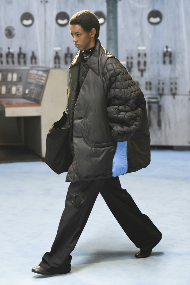 Kolekcja Raf Simons jesień-zima 2021/2022