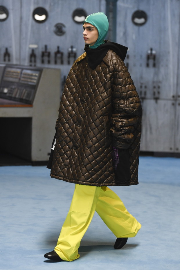 Kolekcja Raf Simons jesień-zima 2021/2022