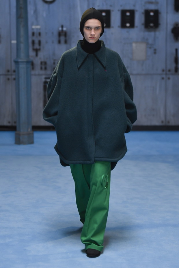 Kolekcja Raf Simons jesień-zima 2021/2022